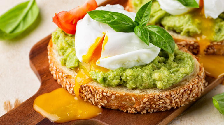 Avocado Toast with Poached Egg recipe - Breakfast